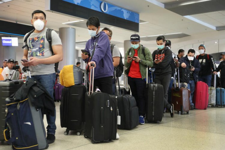 Se libero el ingreso de turistas extranjeros , sin restricciones de procedencia