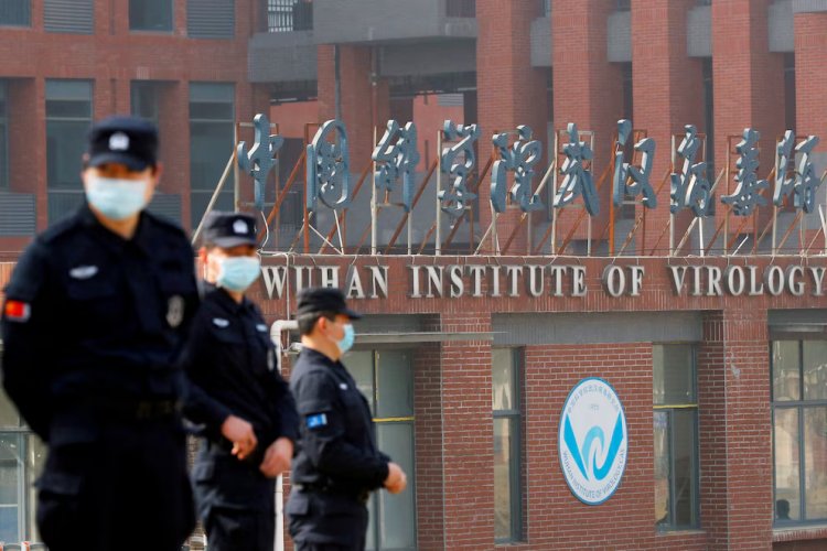La CIA cree que el virus del COVID-19 “probablemente” se originó en un laboratorio chino
