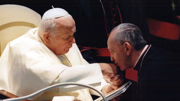 Murió el papa Francisco, líder espiritual y político del siglo XXI